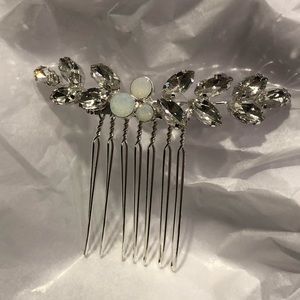 Brides & Hairpins Amber Comb Nwot